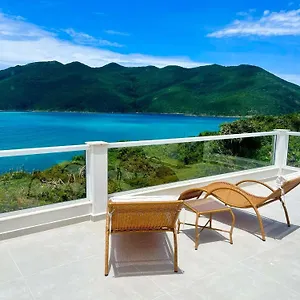 acomodacao-luxuosa-com-vista-espetacular.cabofriohotels.org/